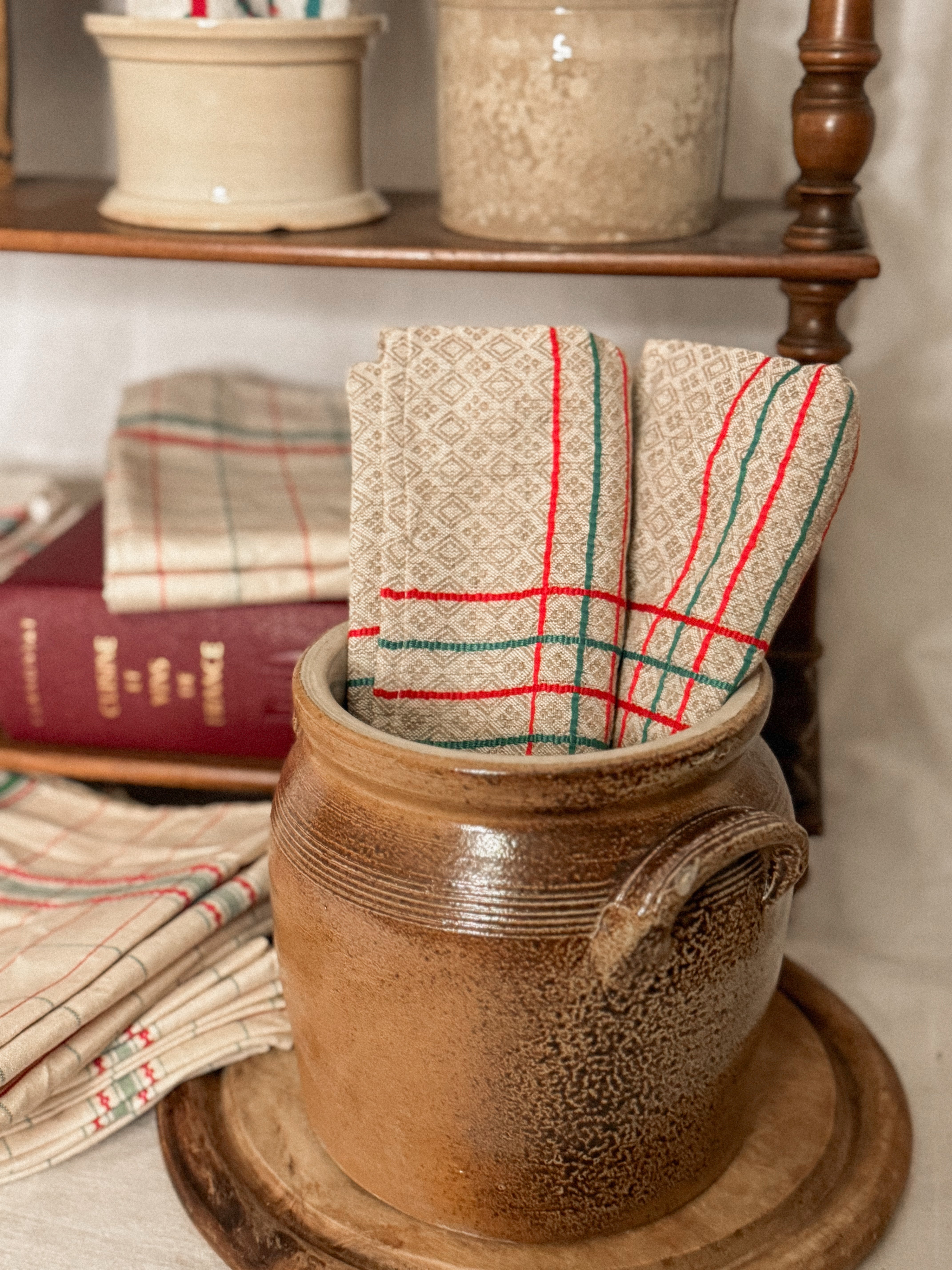 French Stoneware Pot En Grès
