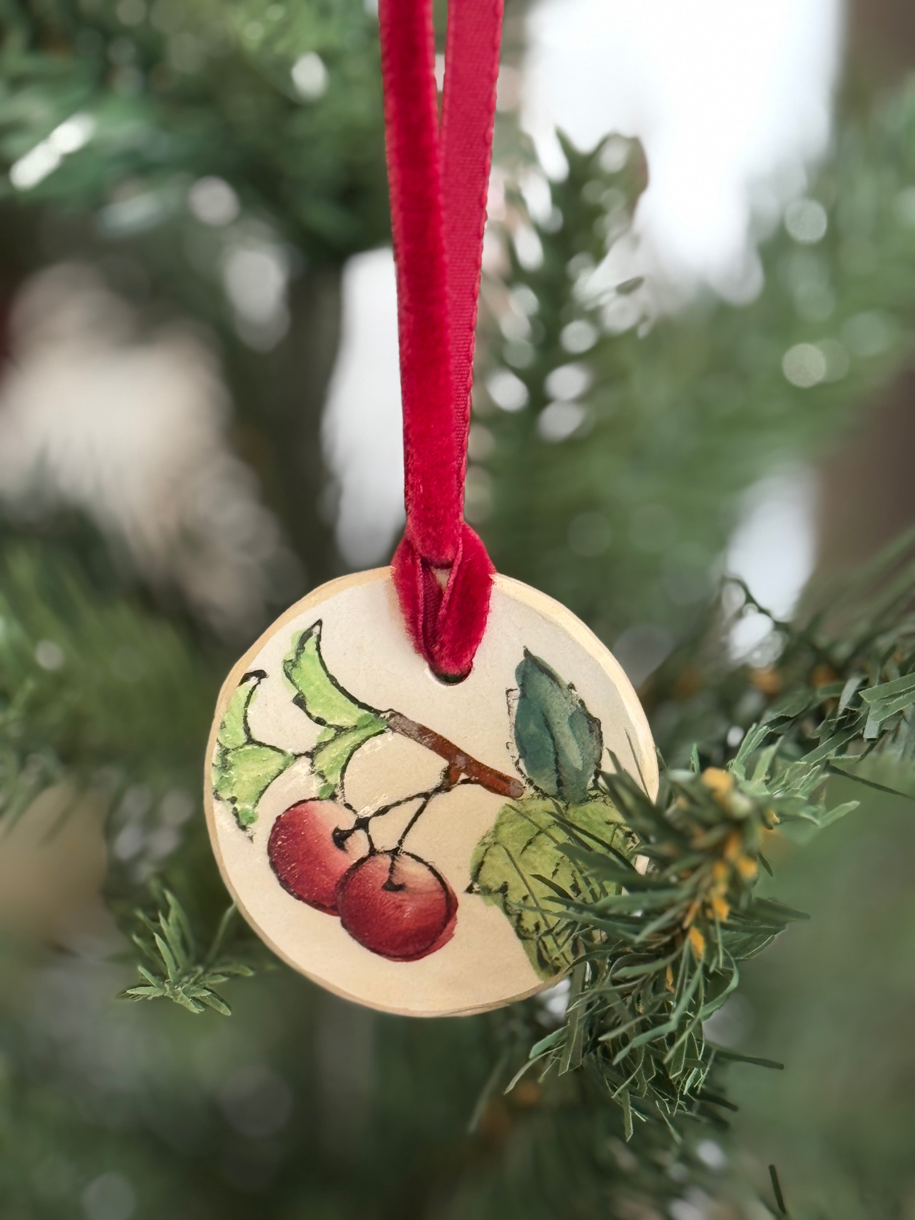 Antique plate fragment ornament - Medium