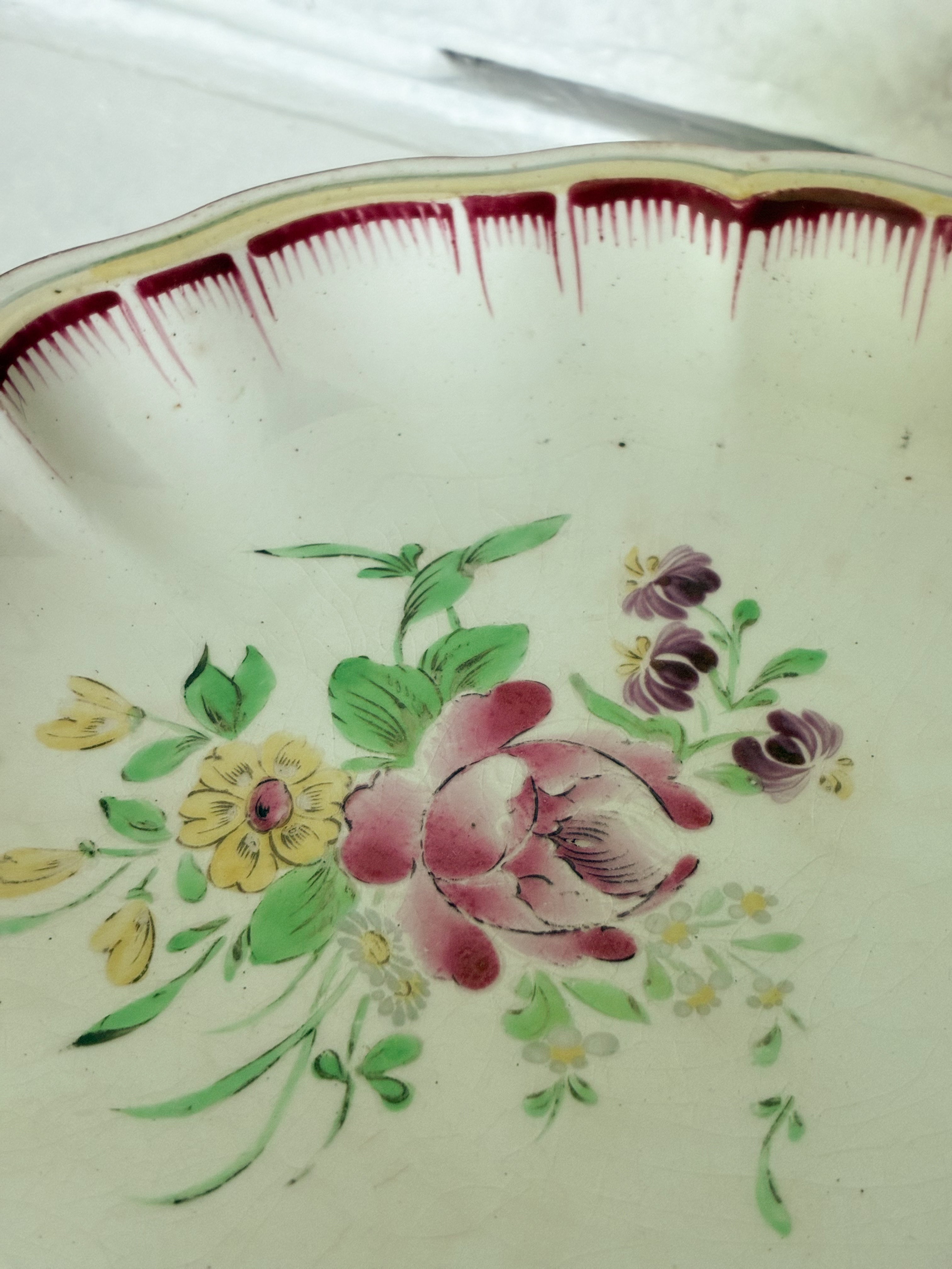 Antique French Lunéville Faïence Cake Plate, signed K&G, Light Rococo Bouquet