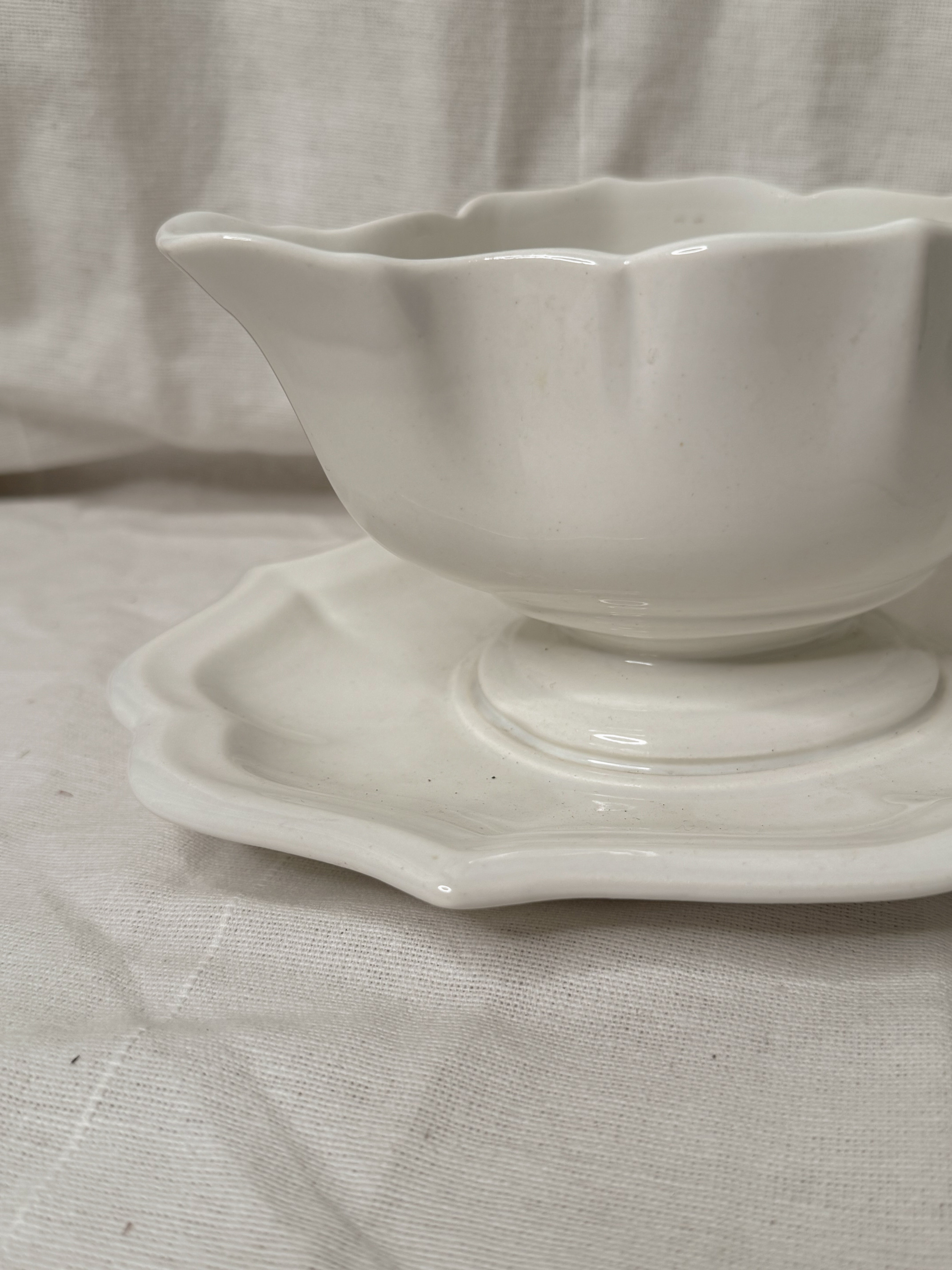 Vintage Gien saucier