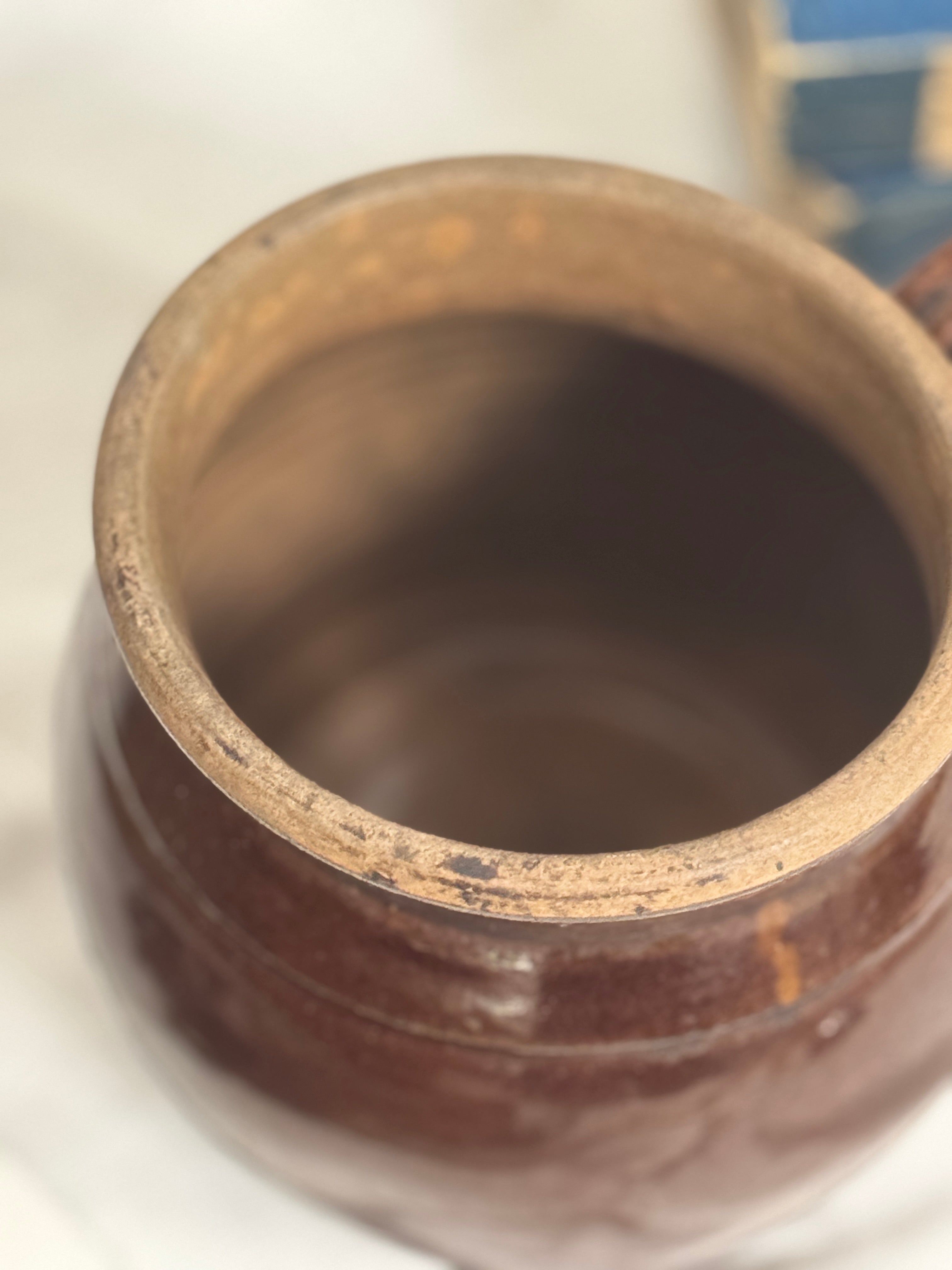 Antique French Brown-Glazed Stoneware Confit Pot with Loop Handle, 19th Century