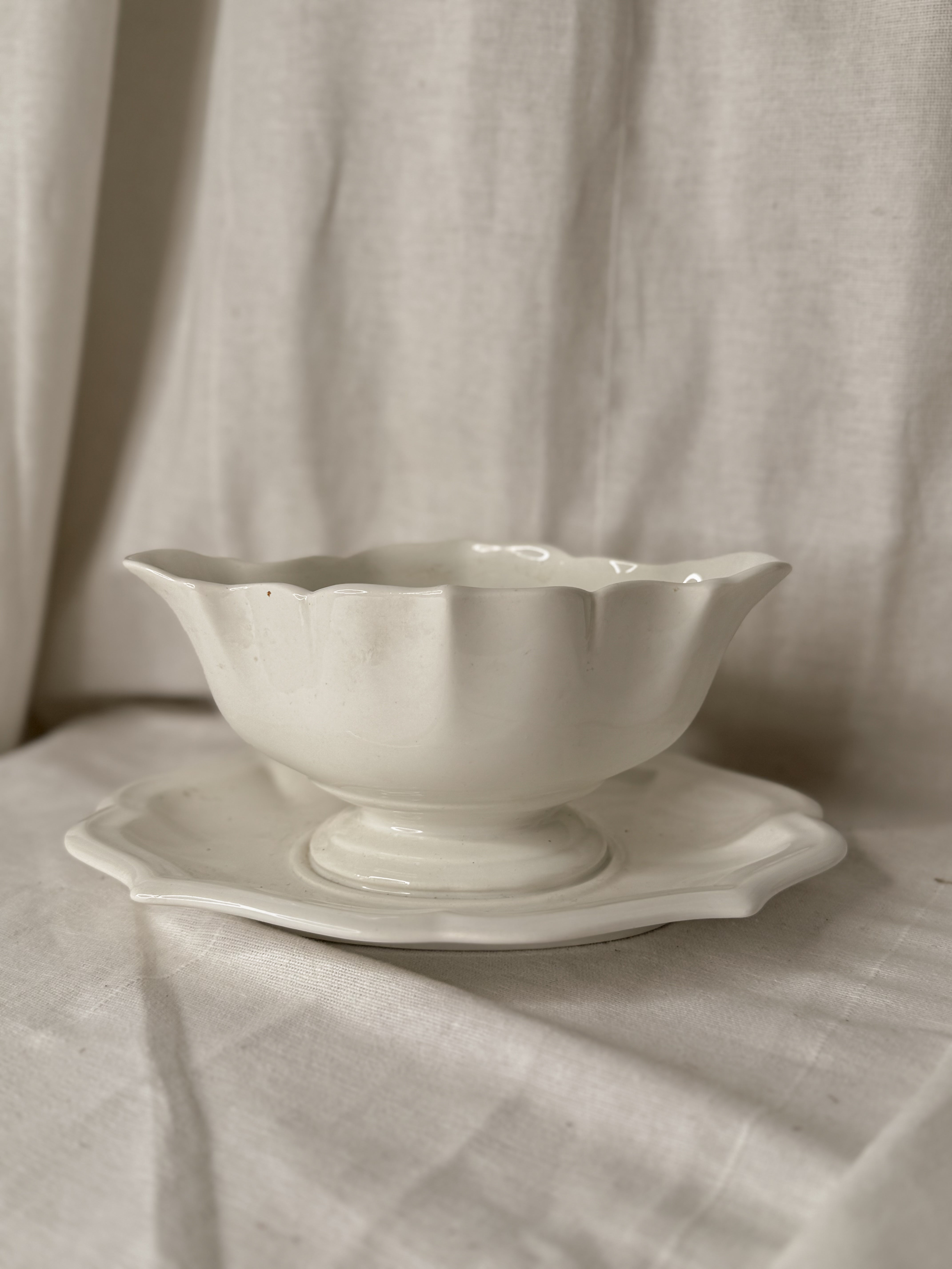 Vintage Gien saucier