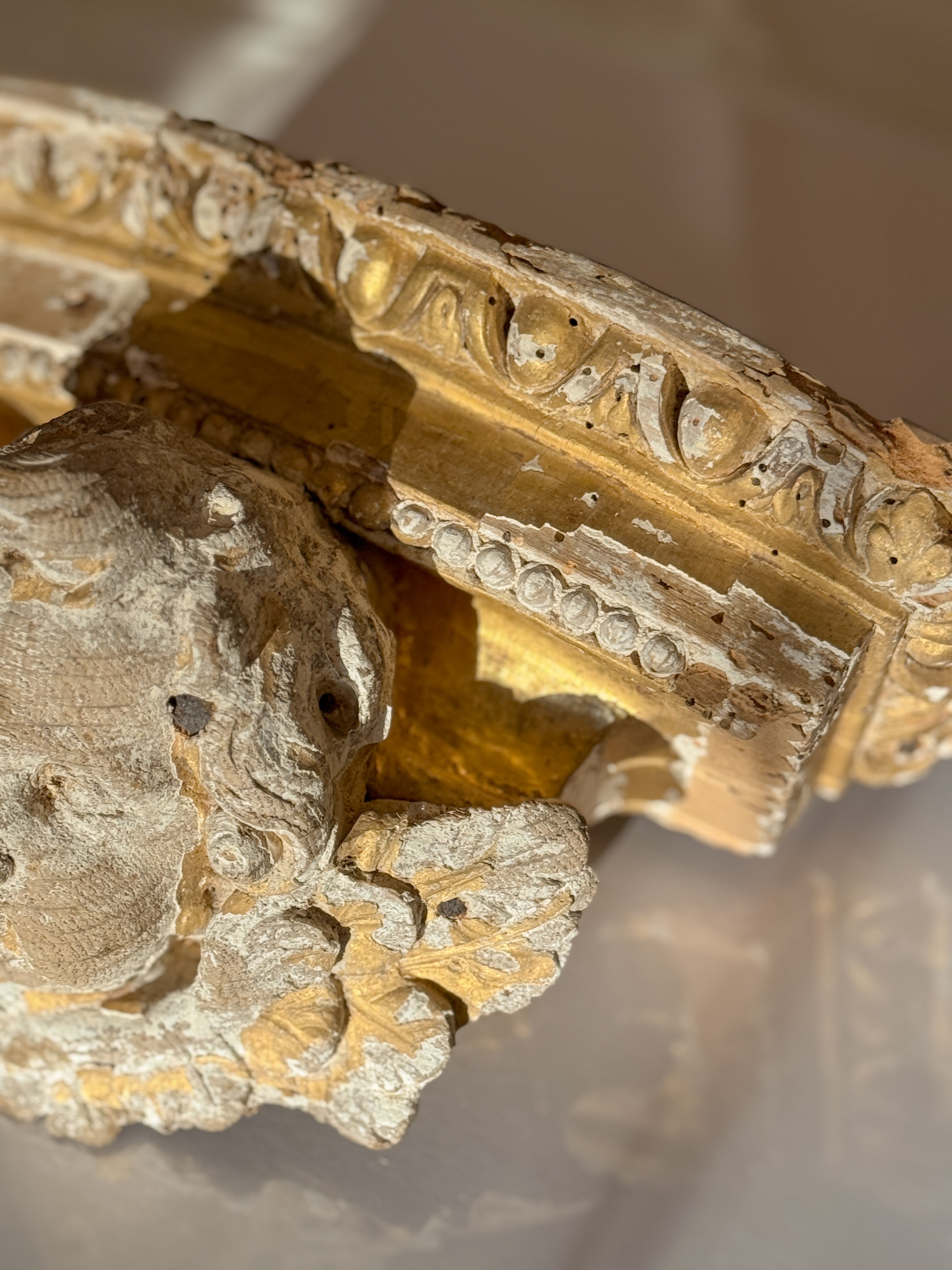Antique Carved Giltwood Cherub Wall Bracket, French or Italian, 18th to 19th Century