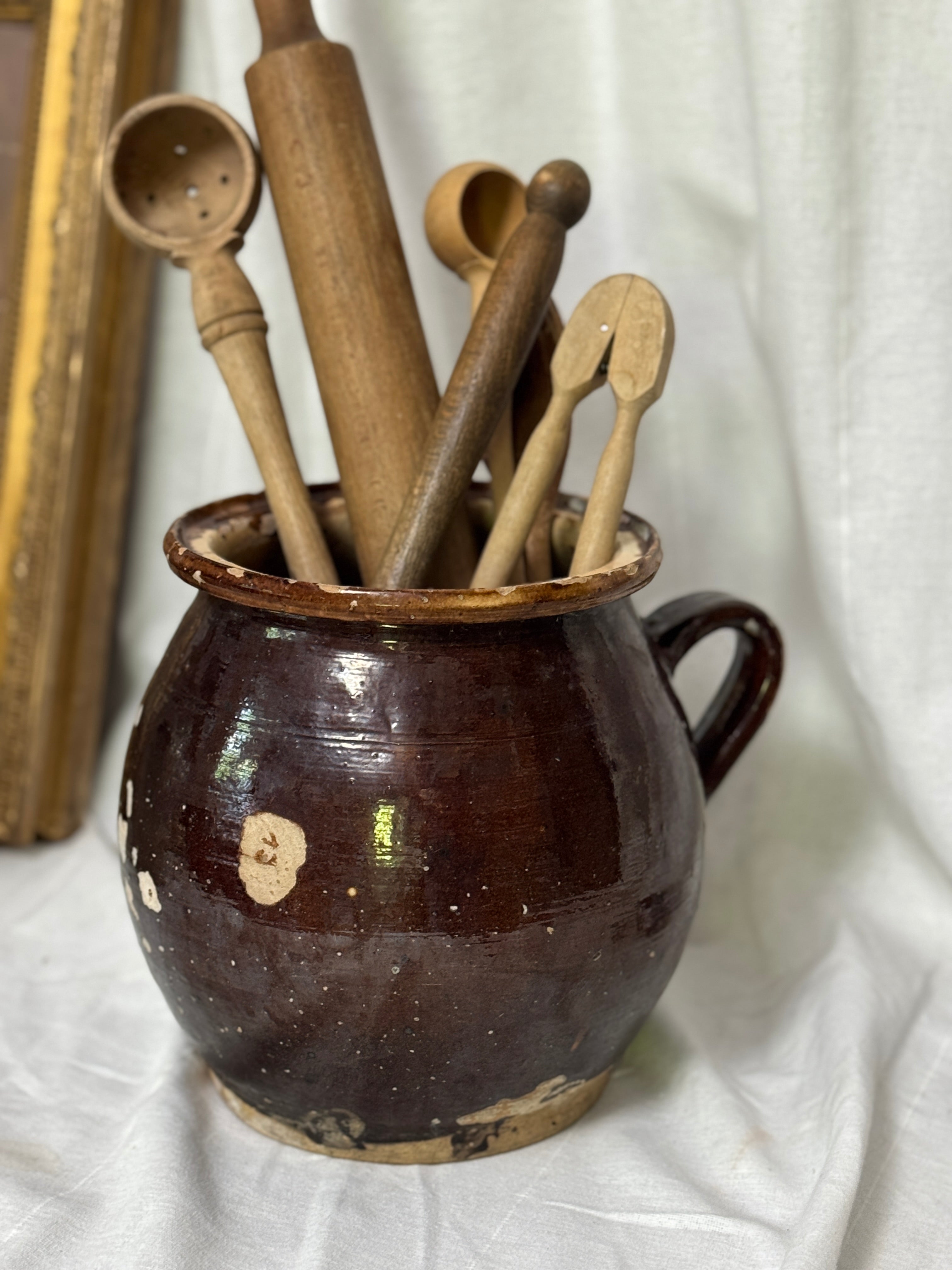 Antique French Dark Brown Glazed Earthenware Confit Pot with Strap Handle, 19th Century