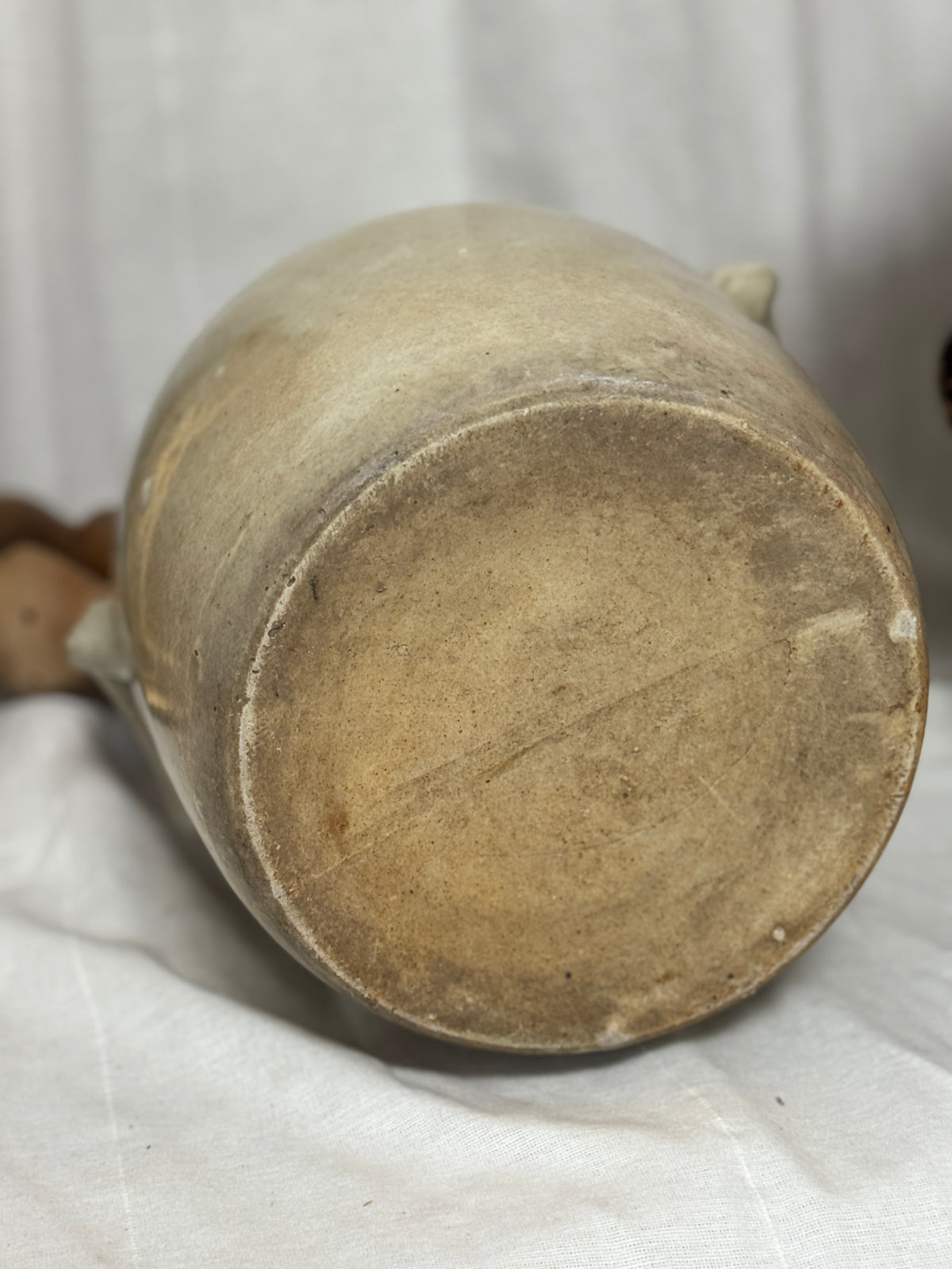 Antique French Pale Stoneware Confit Pot with Ribbed Handles, 19th Century
