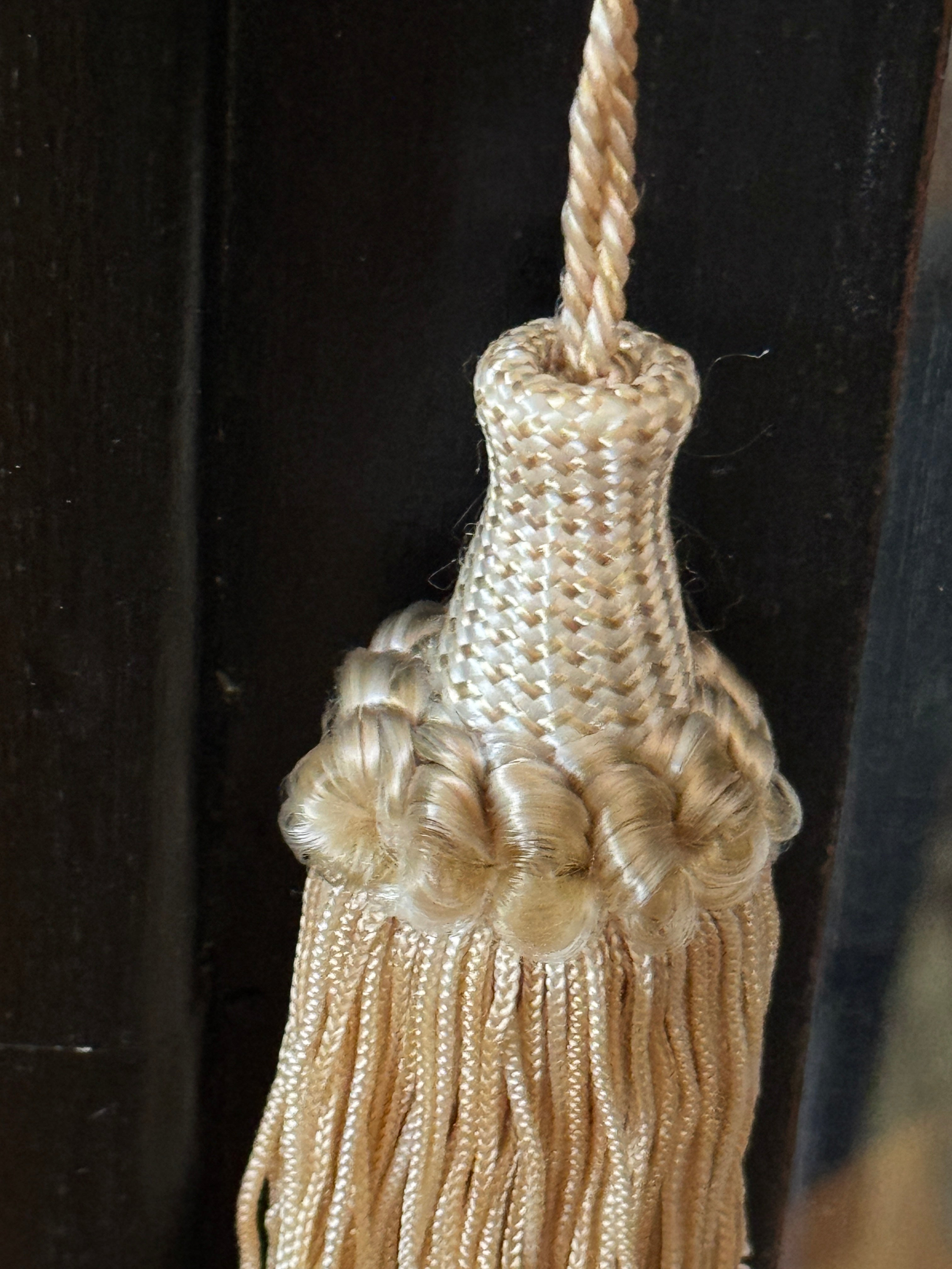 French Silk Tassel, Champagne and Cream