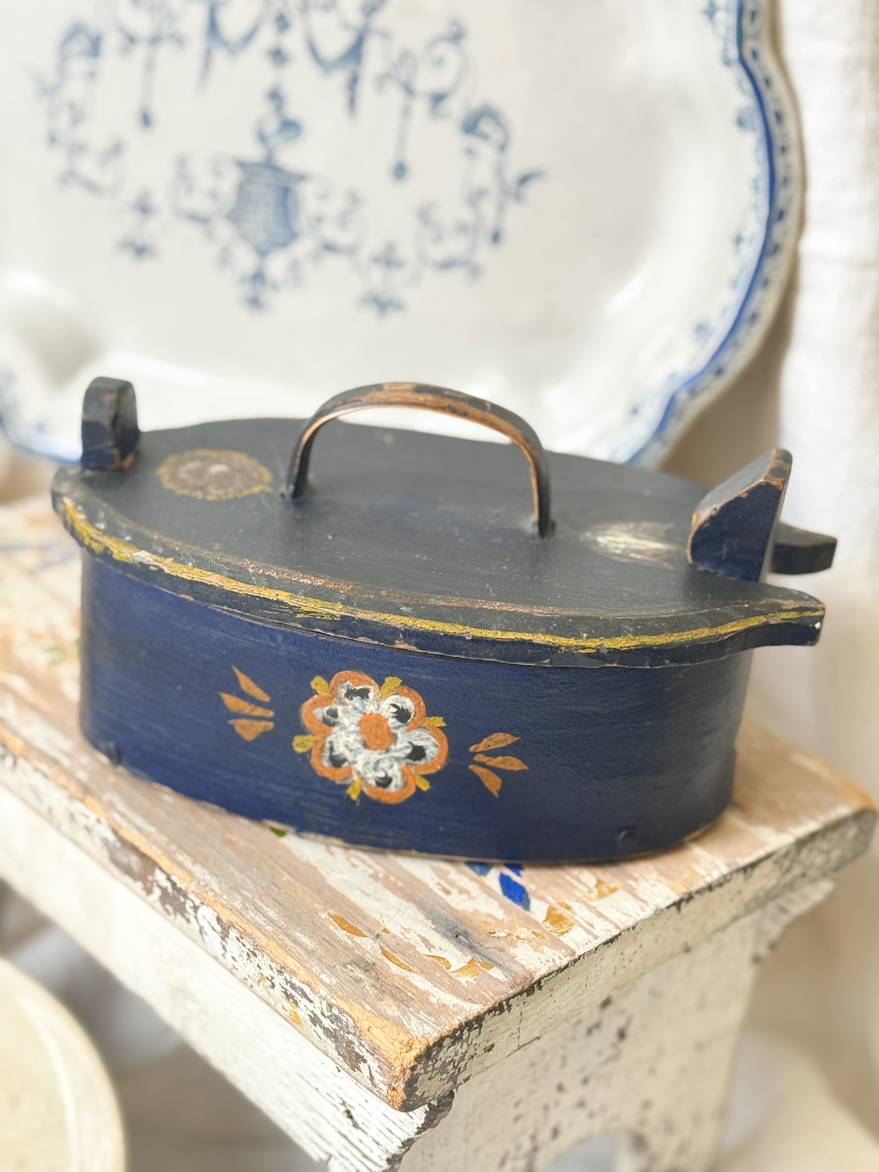 Antique Norwegian Tine (Bentwood Box), Blue Painted with Rosemaling, Dated 1902