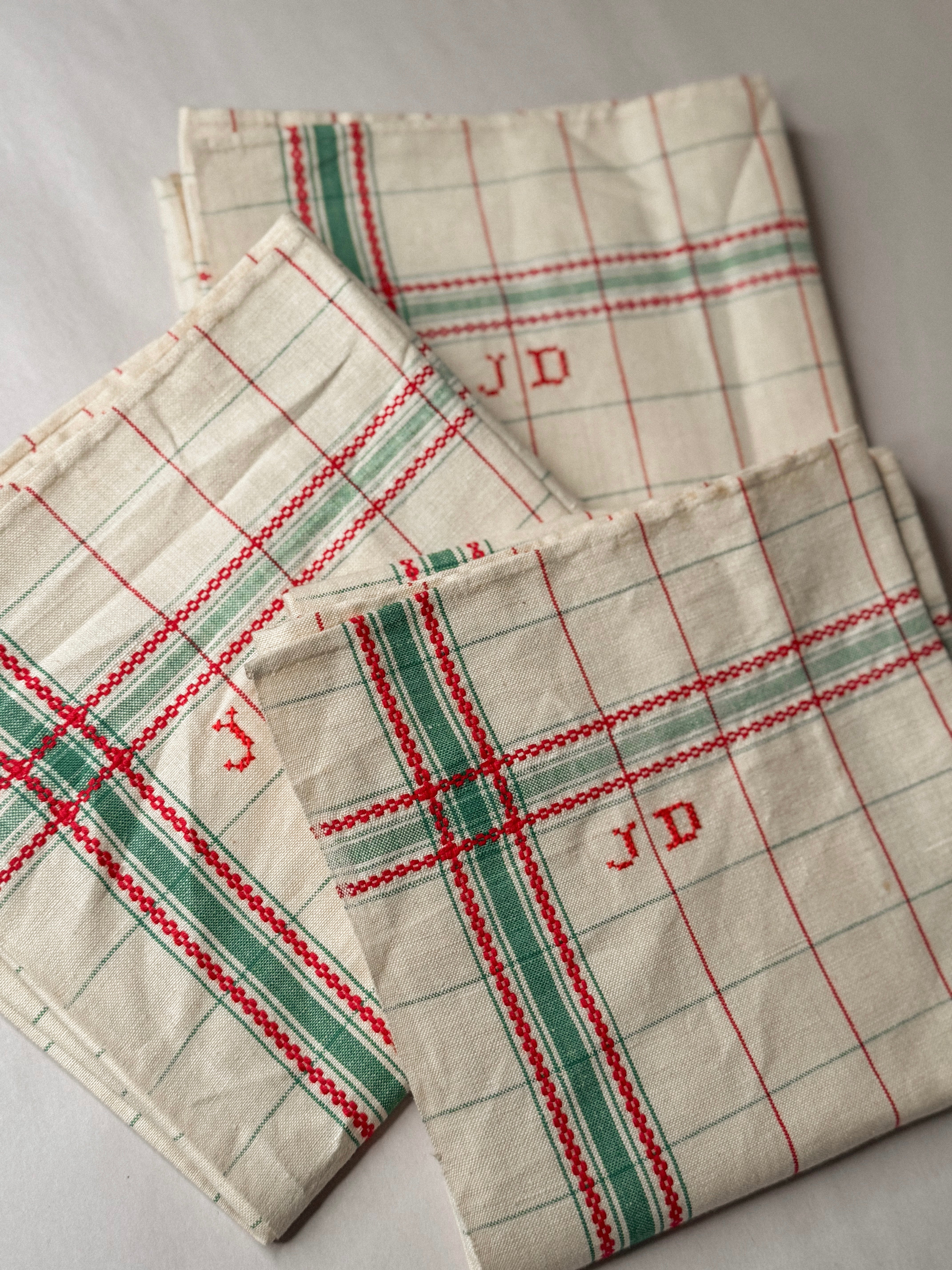 Set of three Torchon