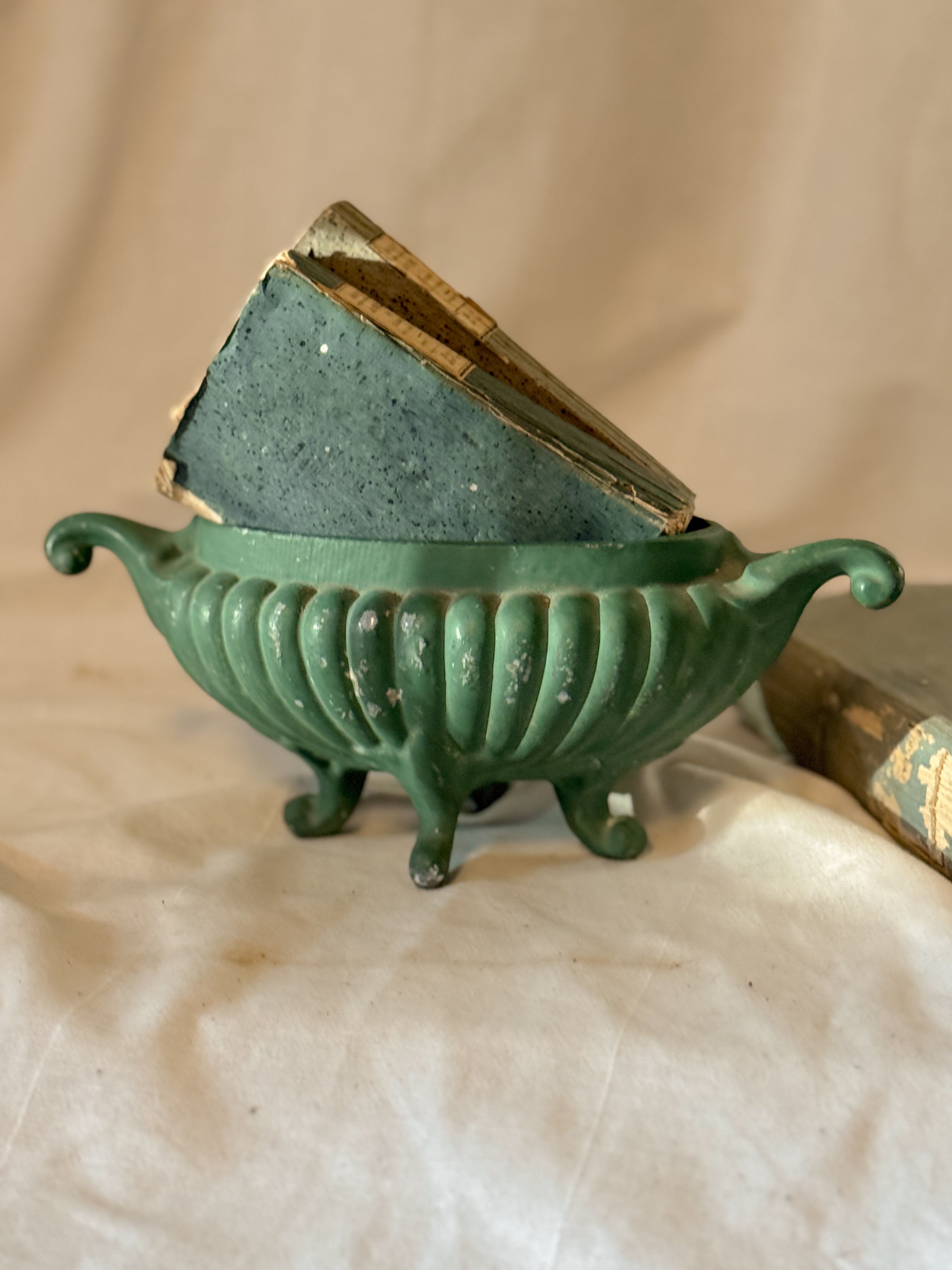 Antique French Faux-Bronze Jardinière, Belle Époque, Late 19th to Early 20th Century