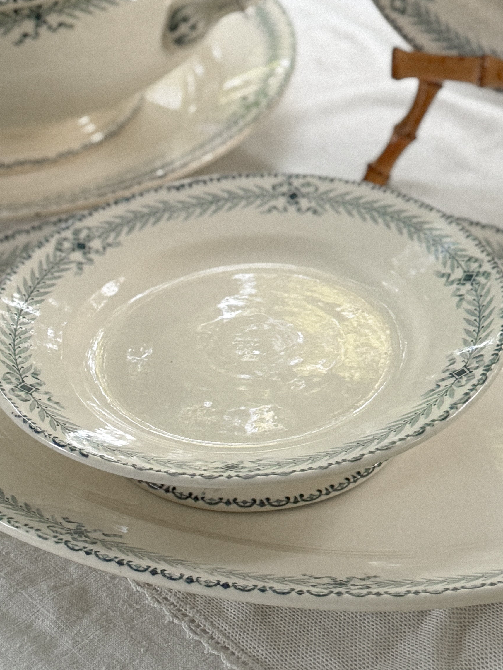 Antique French Transferware Cake Stand, Chinon Pattern, Choisy-le-Roi