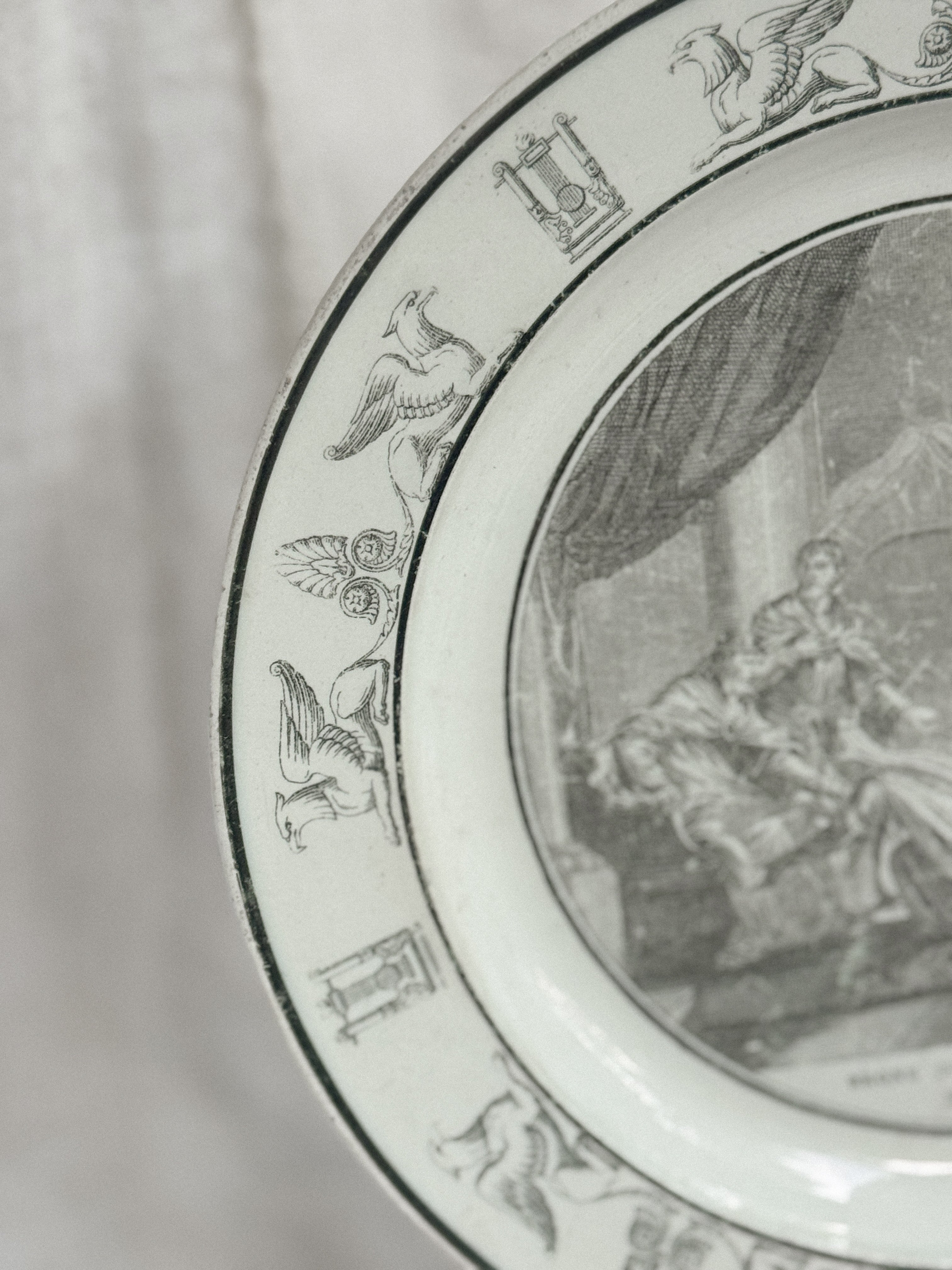Antique French Faience History Plate, Règne de Raoul Duc de Bourgogne, Manufacture de Creil