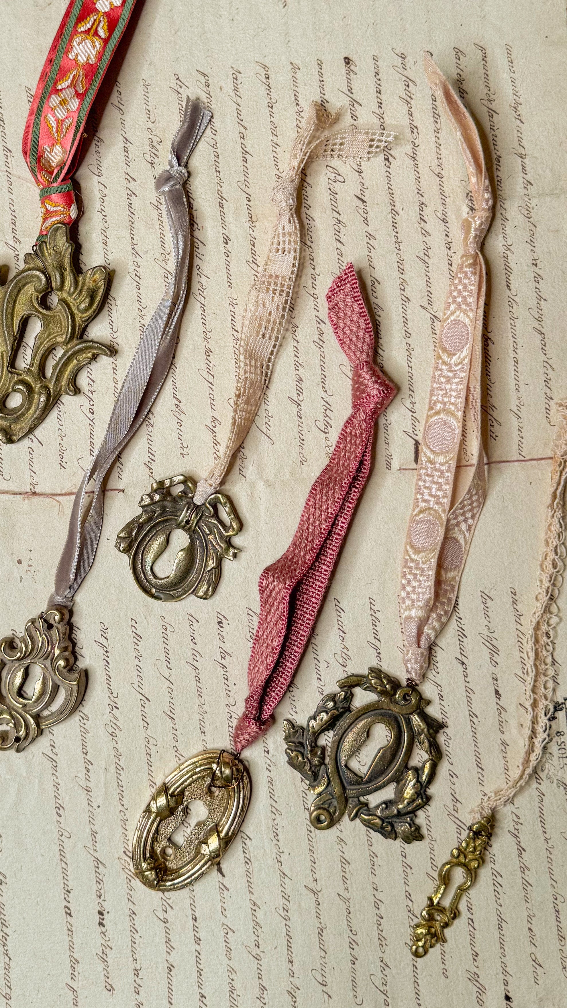 Pièce de Noël - ruban crochet