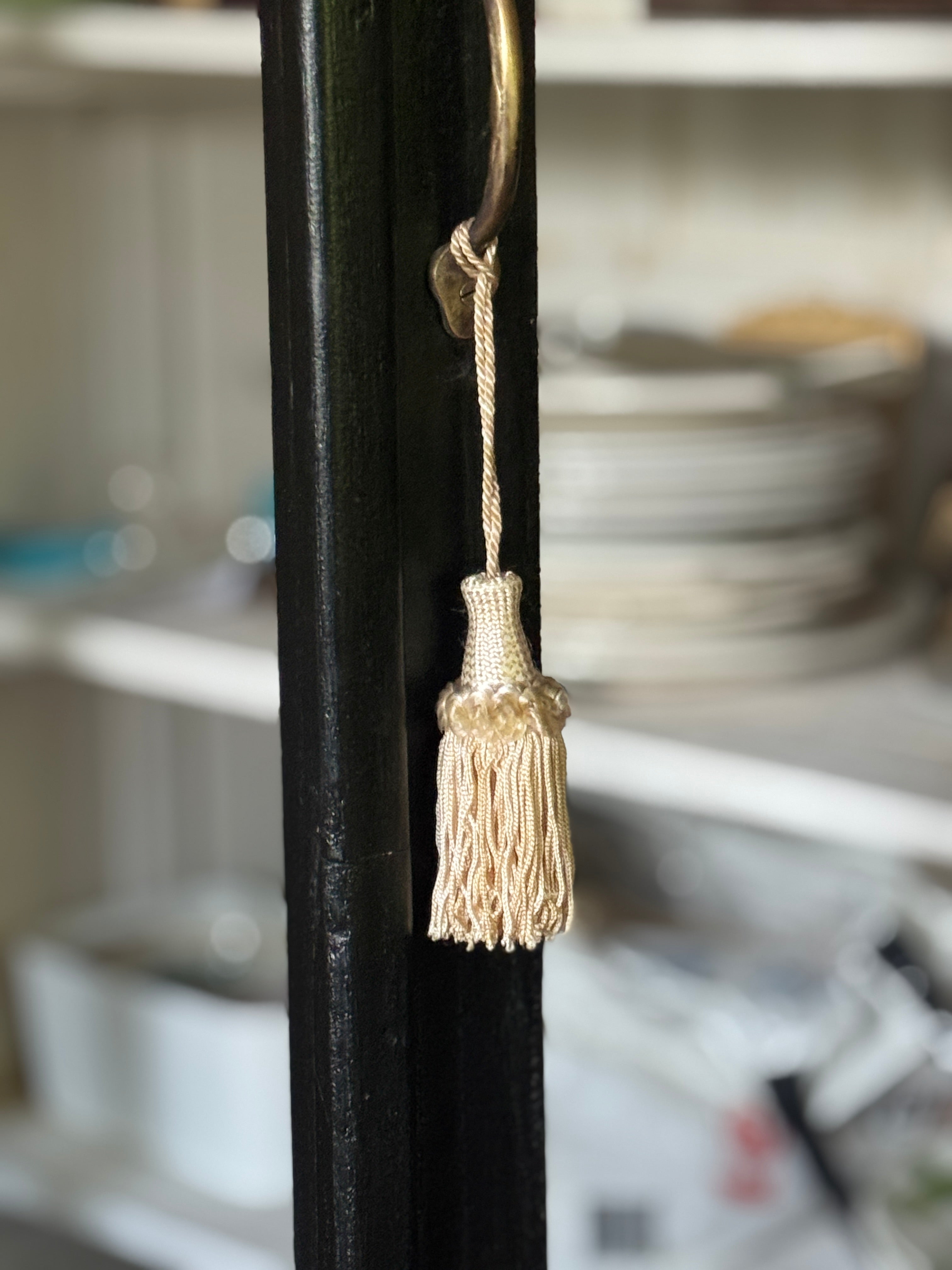 French Silk Tassel, Champagne and Cream