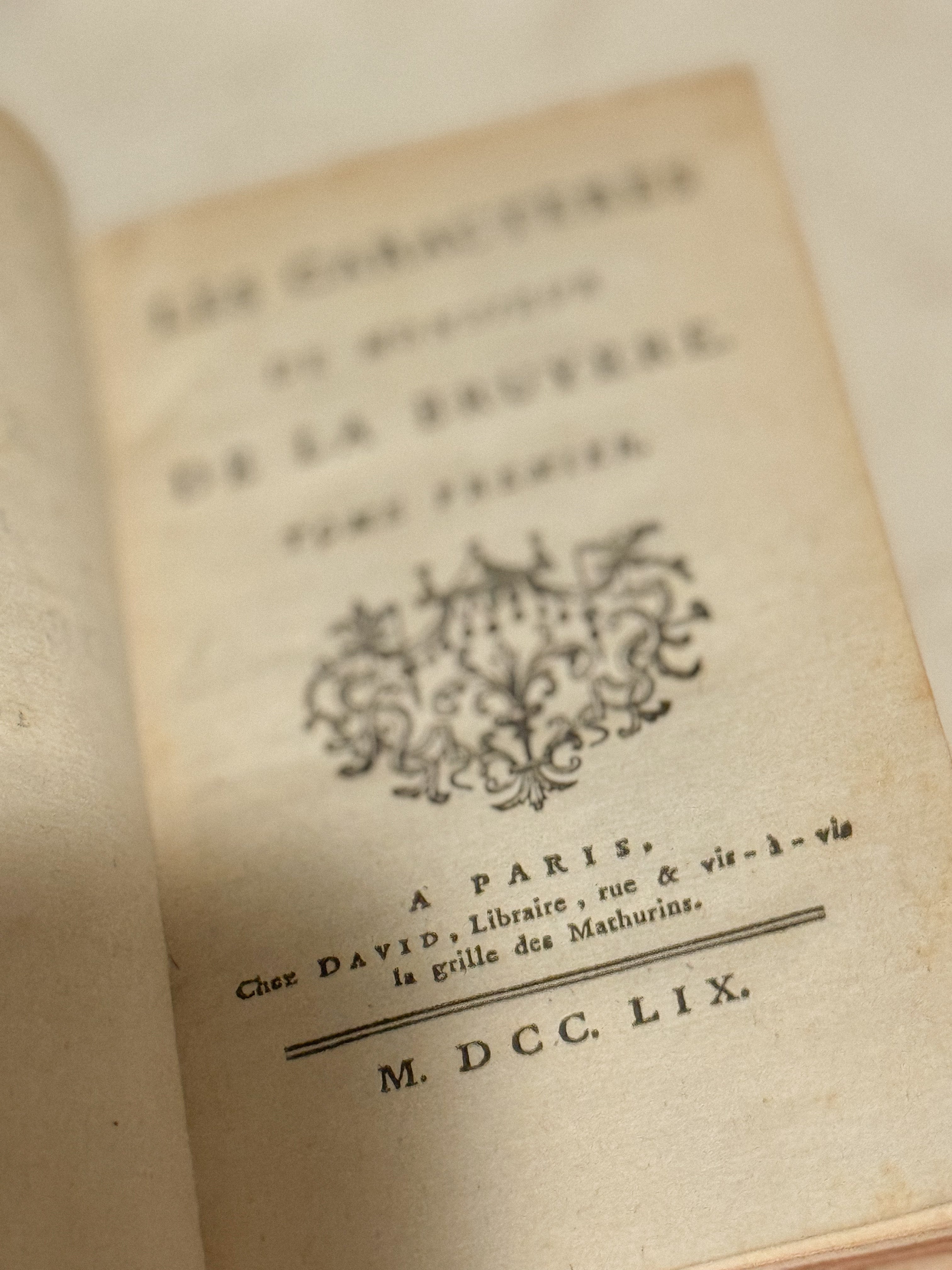 Set of 18c leather books