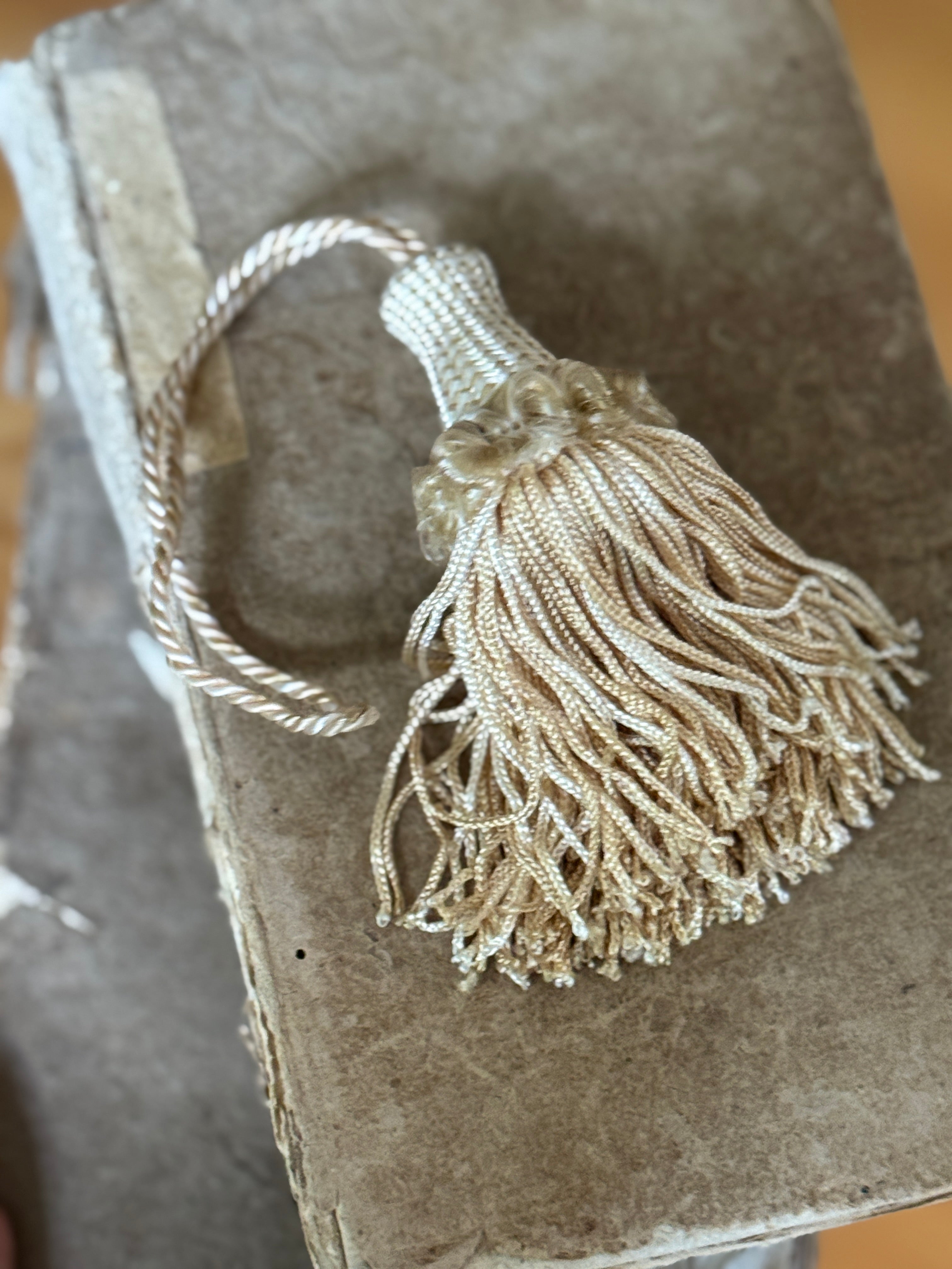 French Silk Tassel, Champagne and Cream