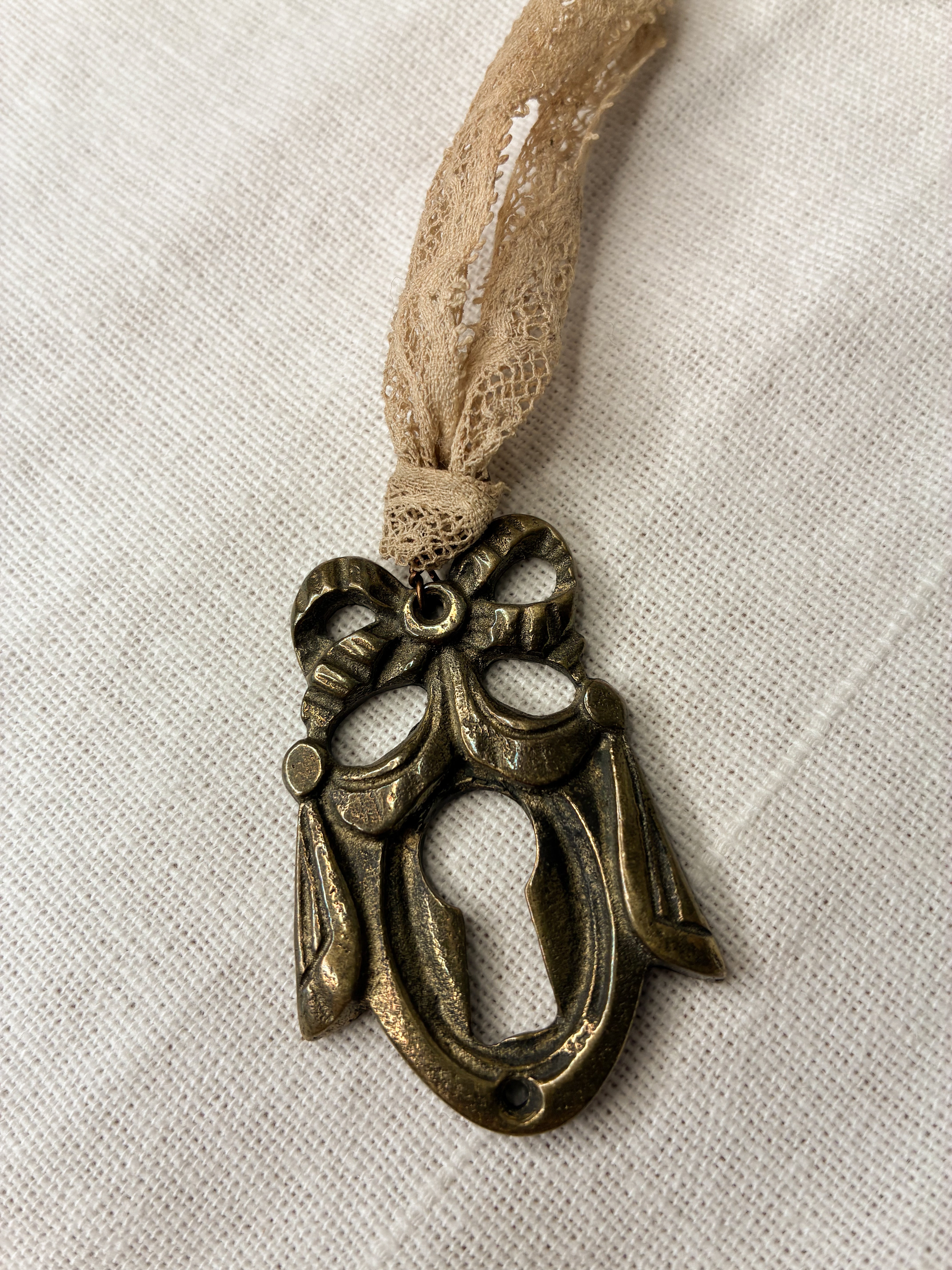 Serrure de Noël K -19c dentille