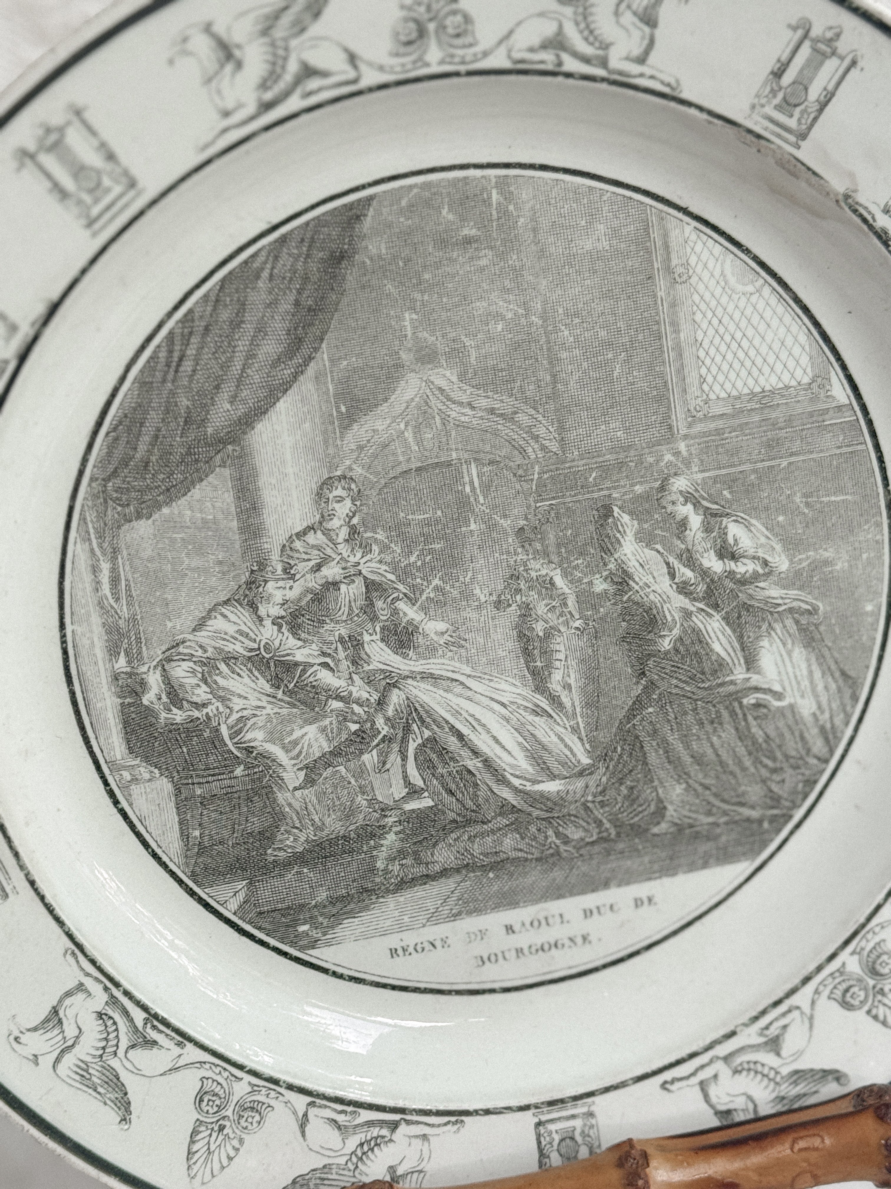 Antique French Faience History Plate, Règne de Raoul Duc de Bourgogne, Manufacture de Creil