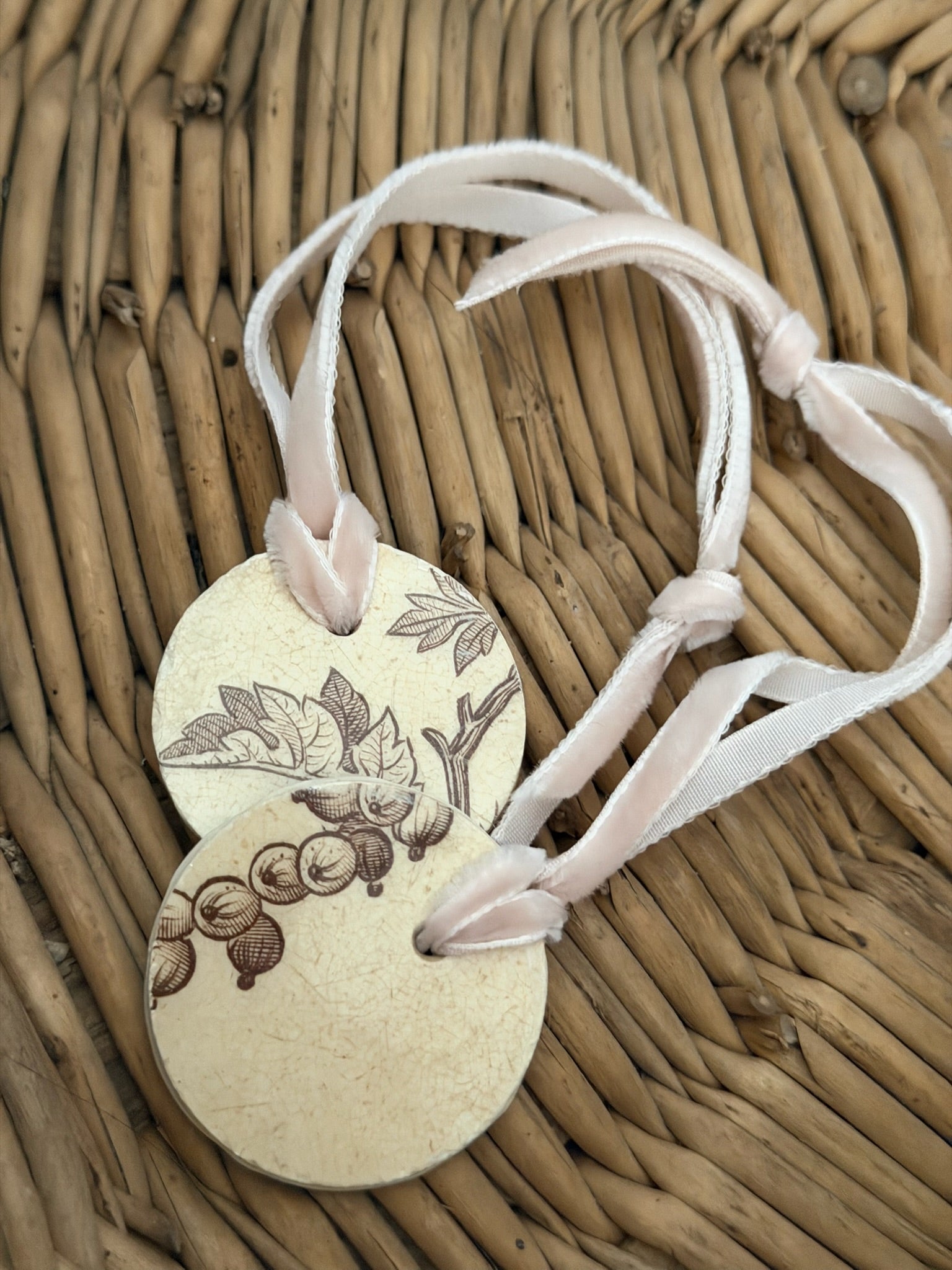 Antique plate fragment ornament - small