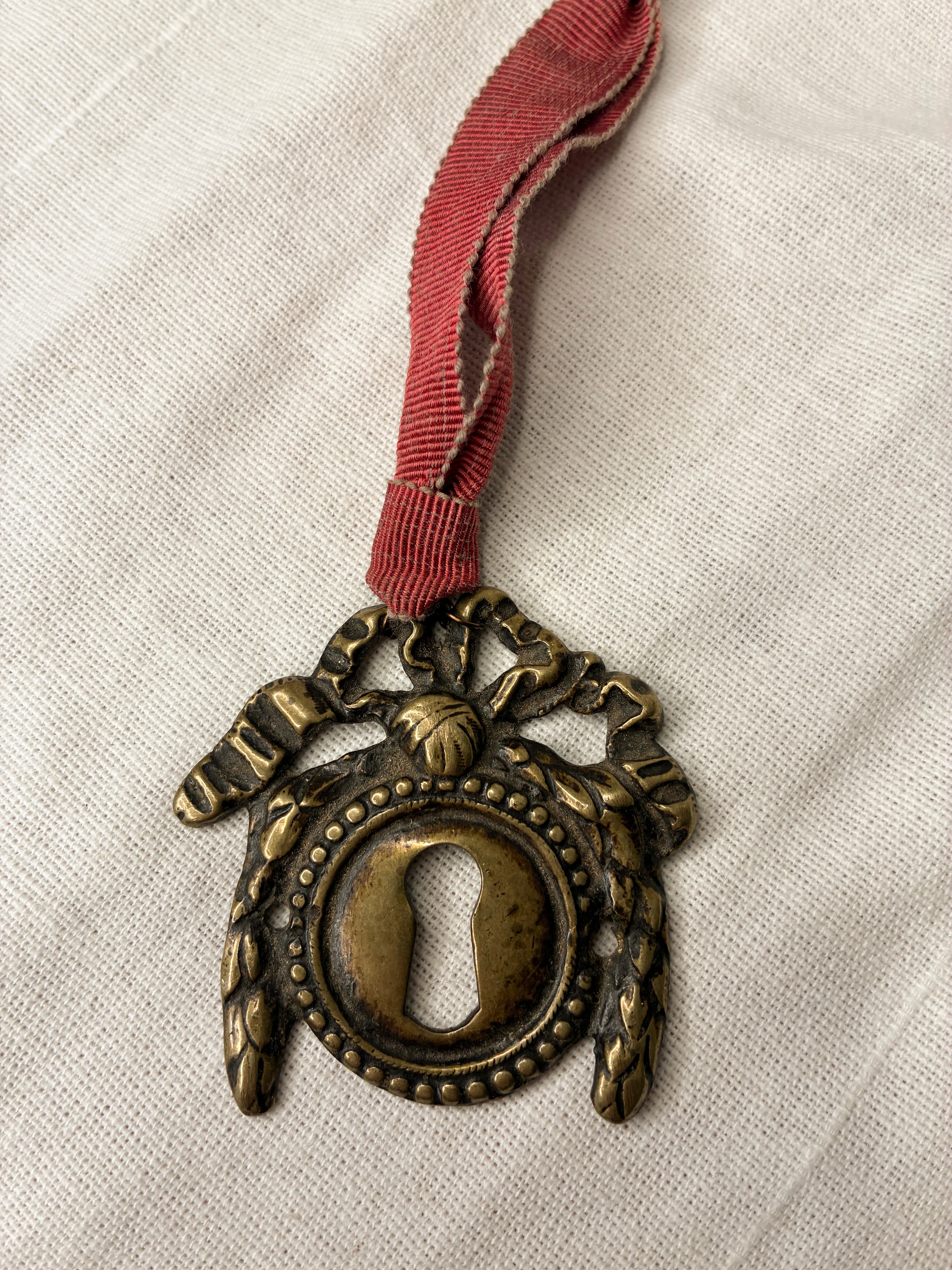 Serrure de Noël J - grossgrain