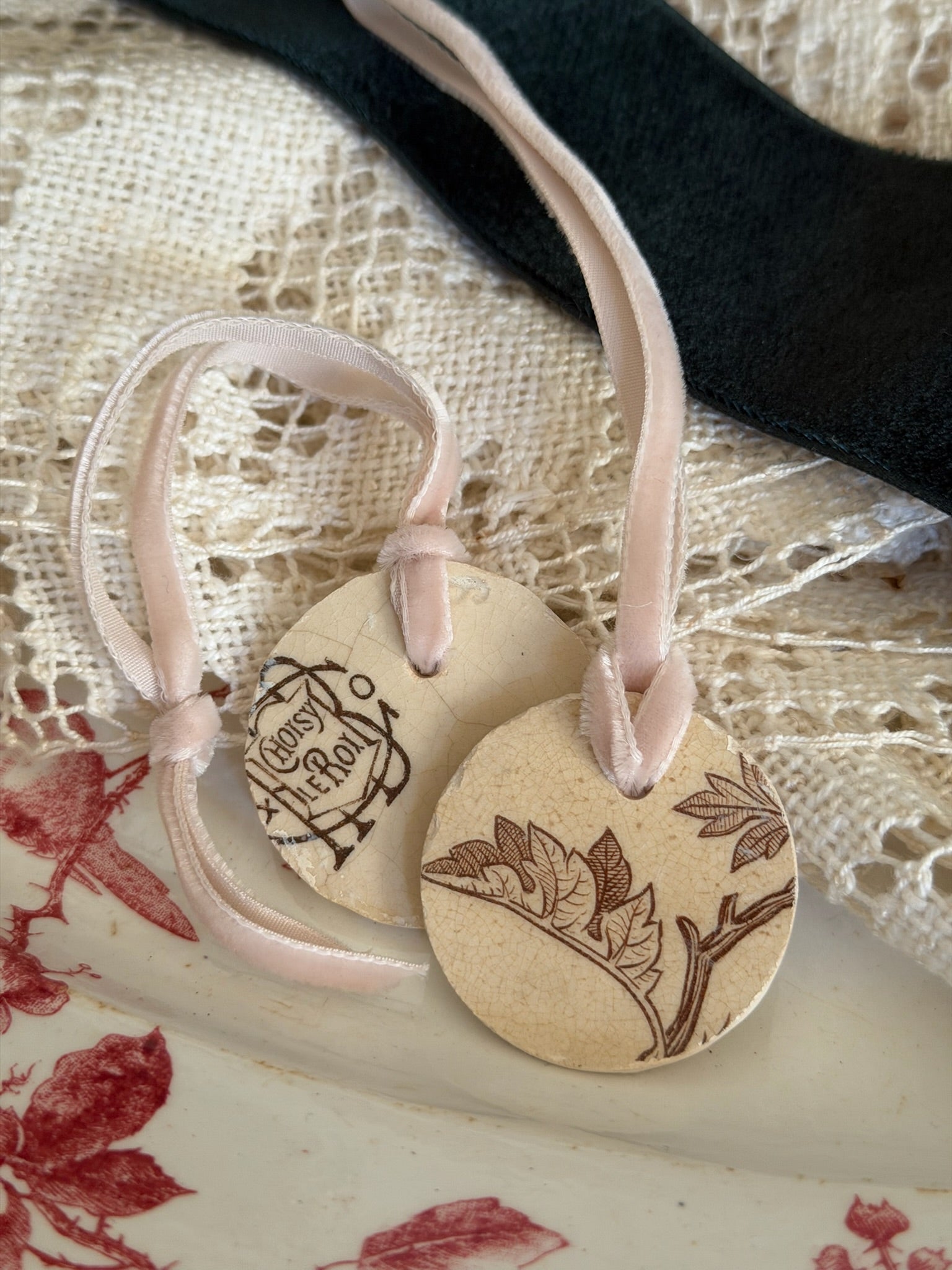 Antique plate fragment ornament - small