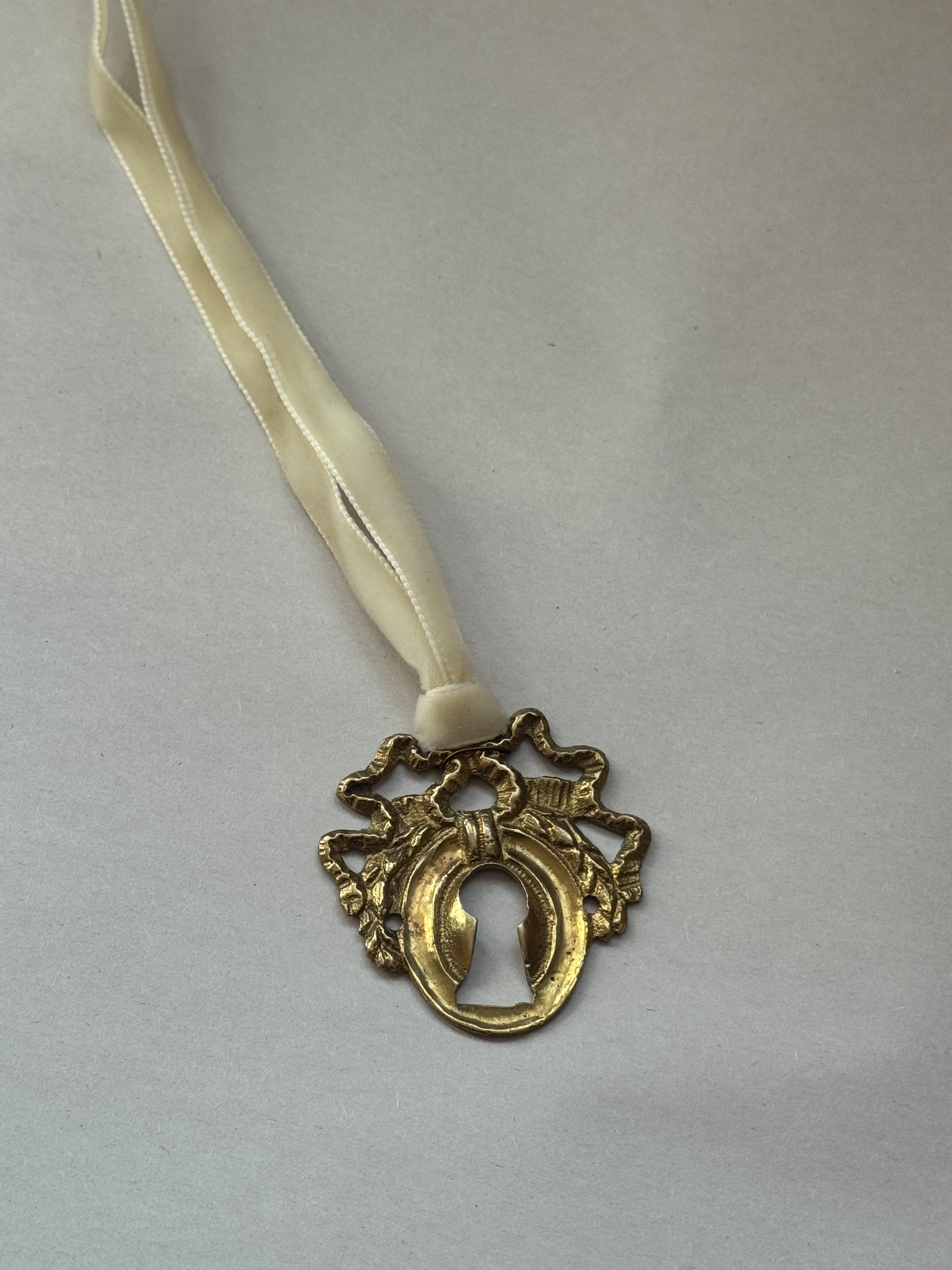 B: Antique French Escutcheon/Salvage Ornament on Antique Ribbon — Paris