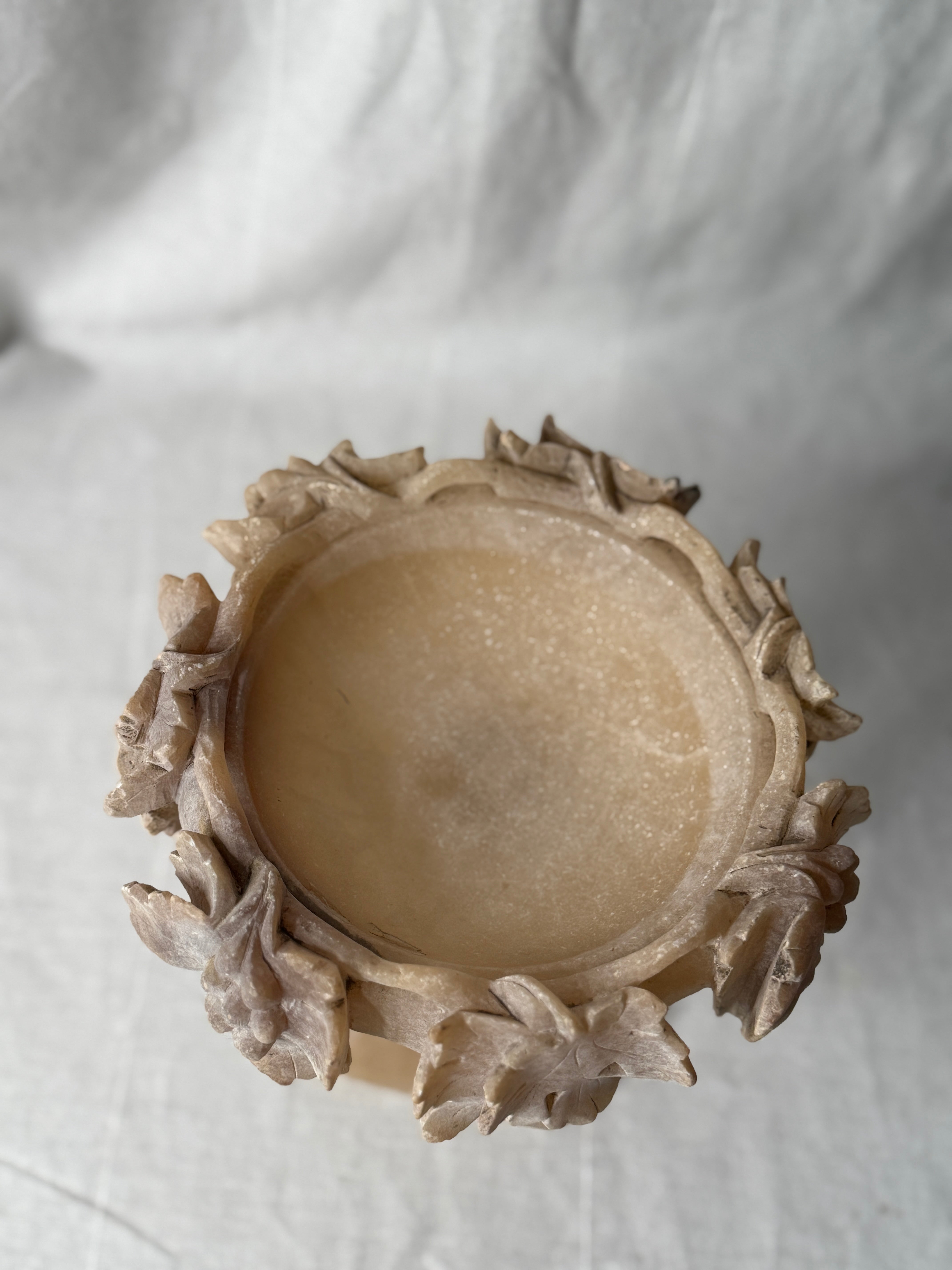 Antique Italian Volterra Alabaster Tazza, Bacchic Decoration, late 19th c.