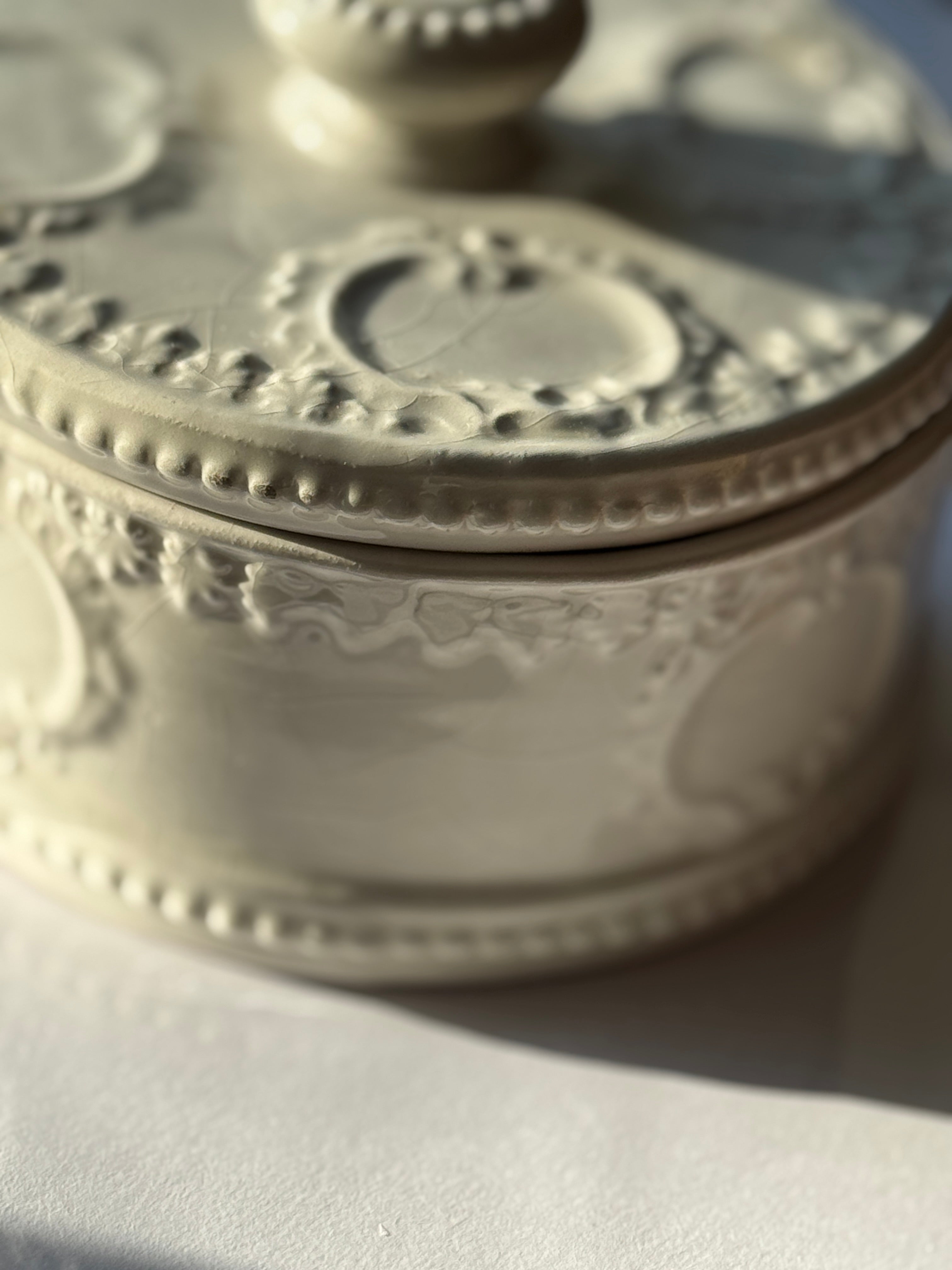 Antique Cream-Glazed Earthenware Lidded Box, French or English, 19th Century