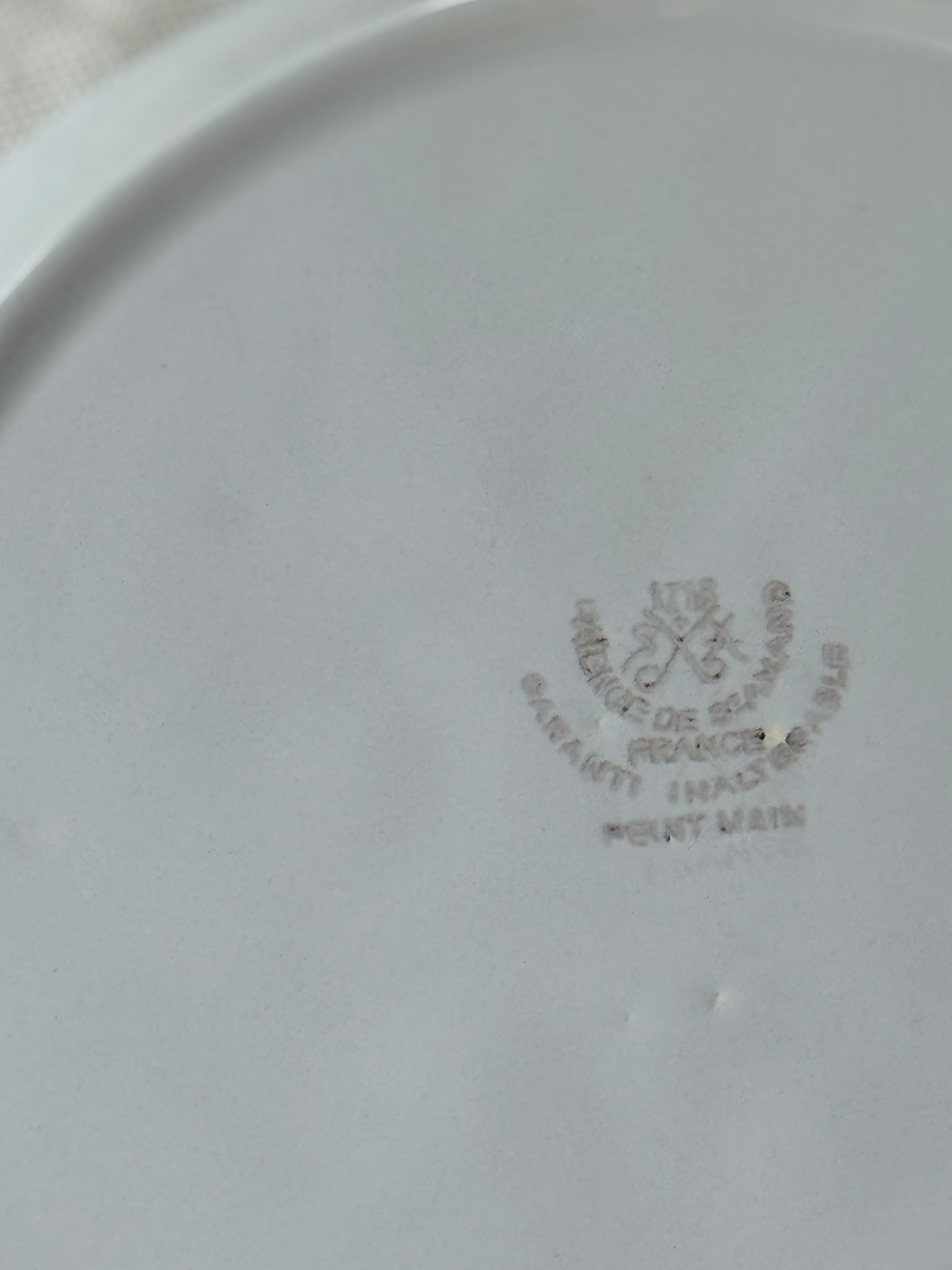 Vintage French Barbotine Oyster Plate, Faïence de St Amand