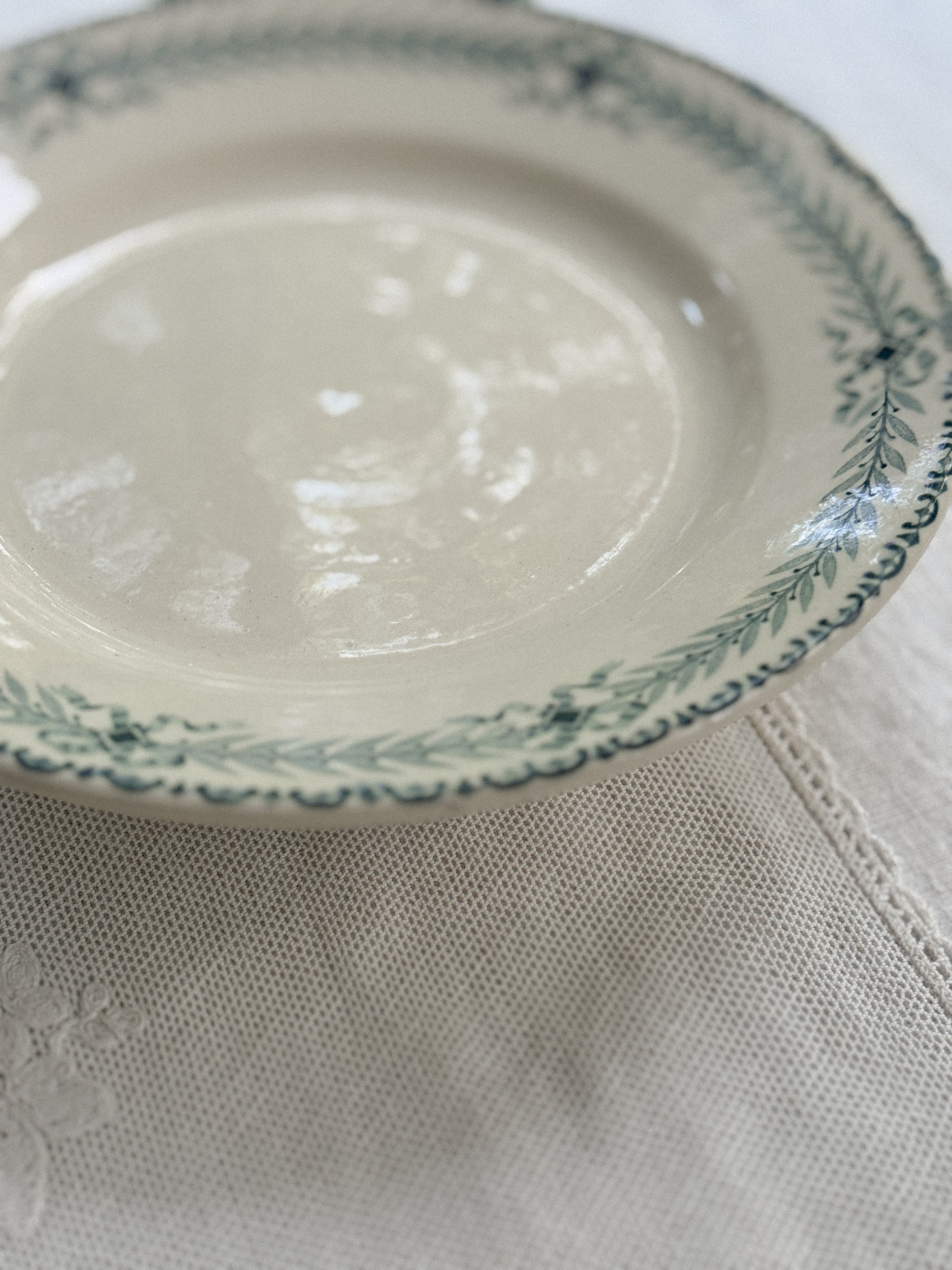 Antique French Transferware Cake Stand, Chinon Pattern, Choisy-le-Roi